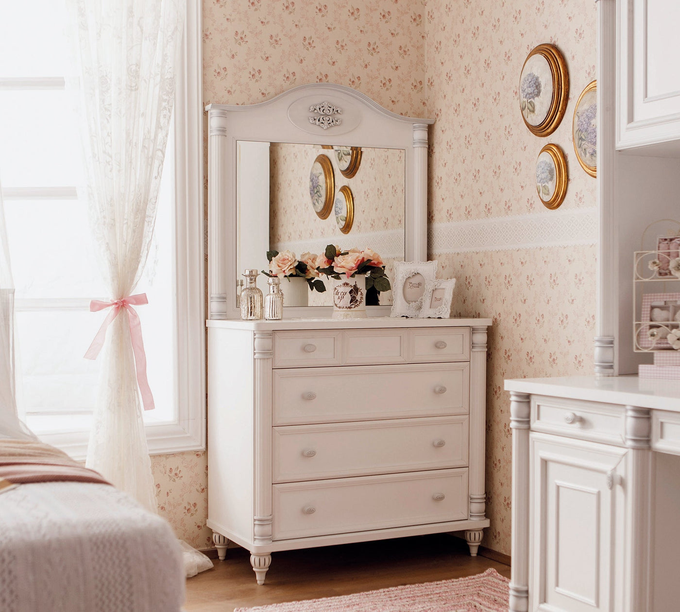 Romantic Aynalı Dresser