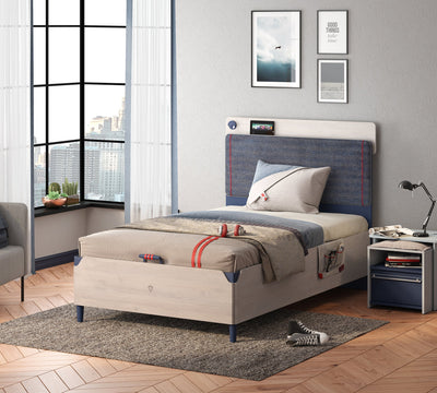 Trio Line Bed With Base