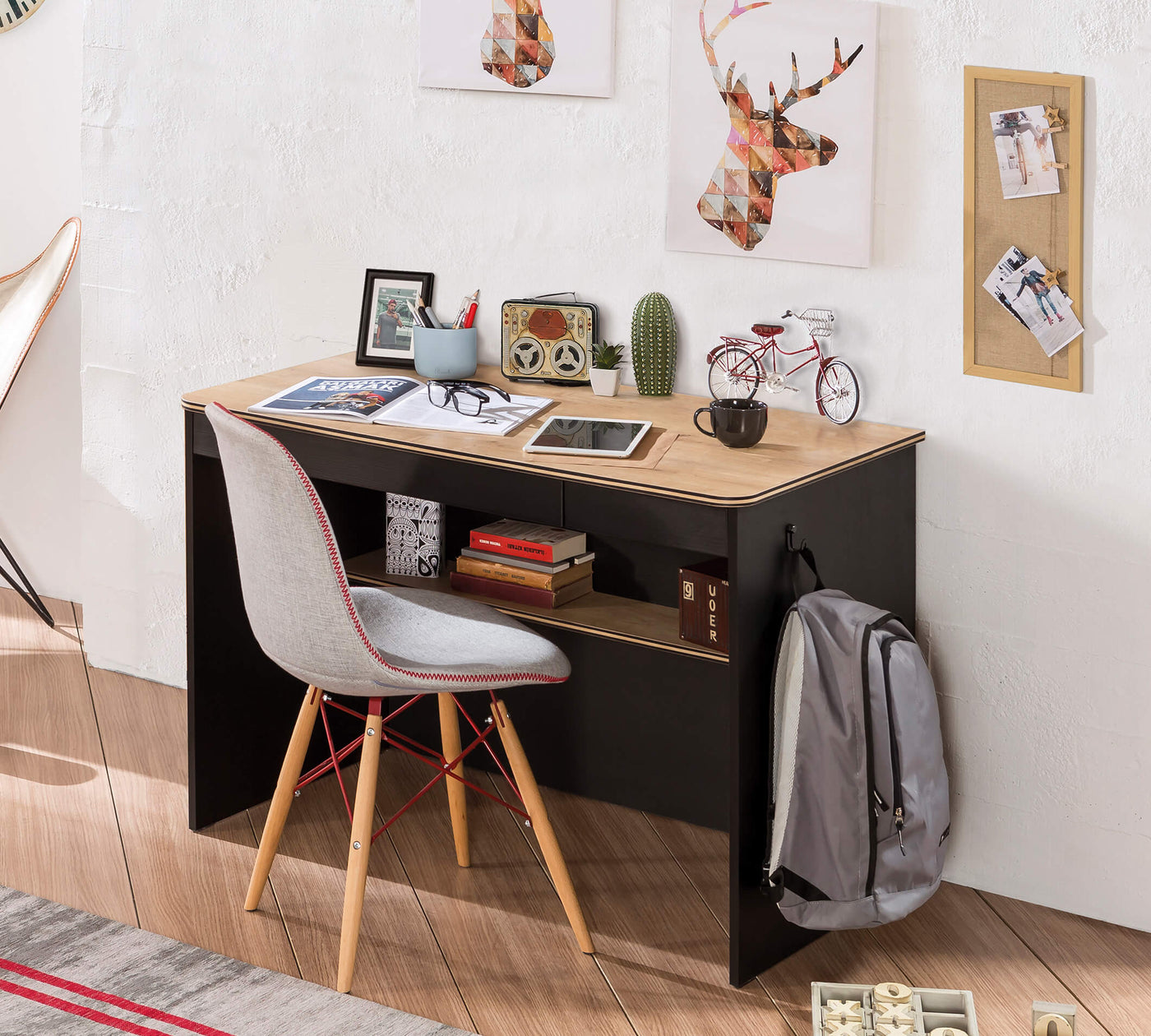 BLACK, طاولة مكتب حجم صغير 