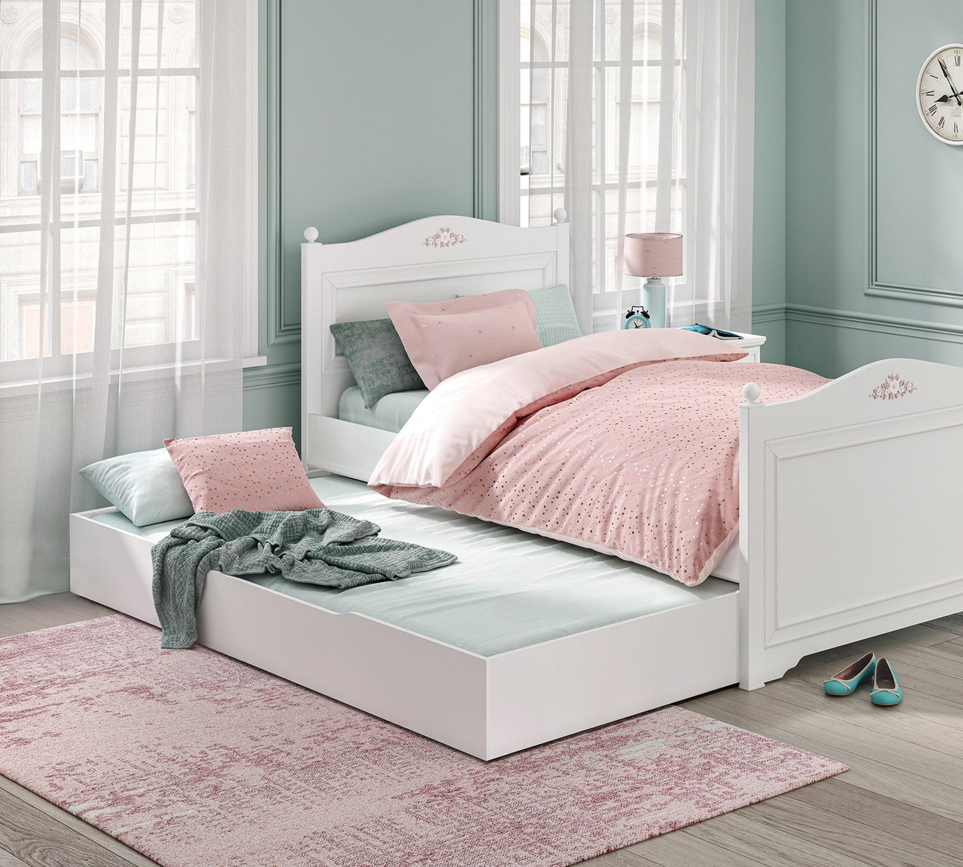 Rustic White Pull-out Bed (90x190 cm)