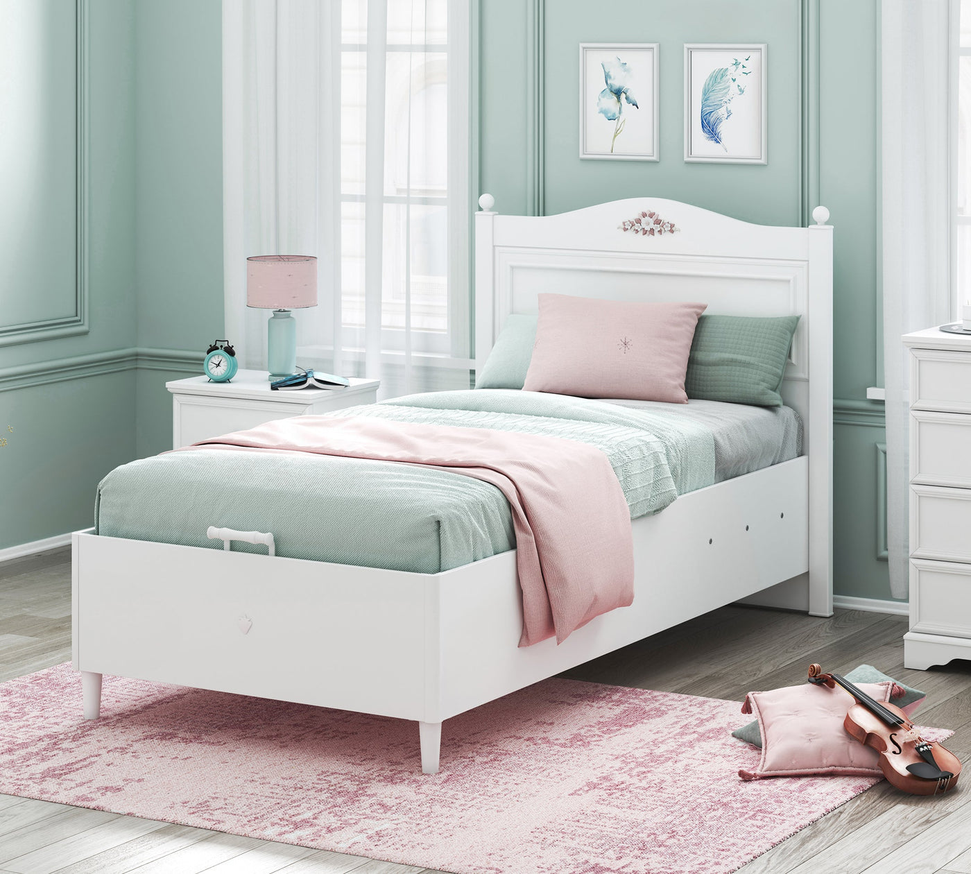 Rustic White Bed With Base