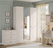 Varia 3 Doors Wardrobe With Mirror