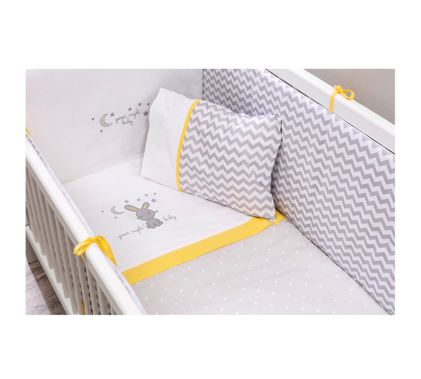 Happy Nights Bedding Set