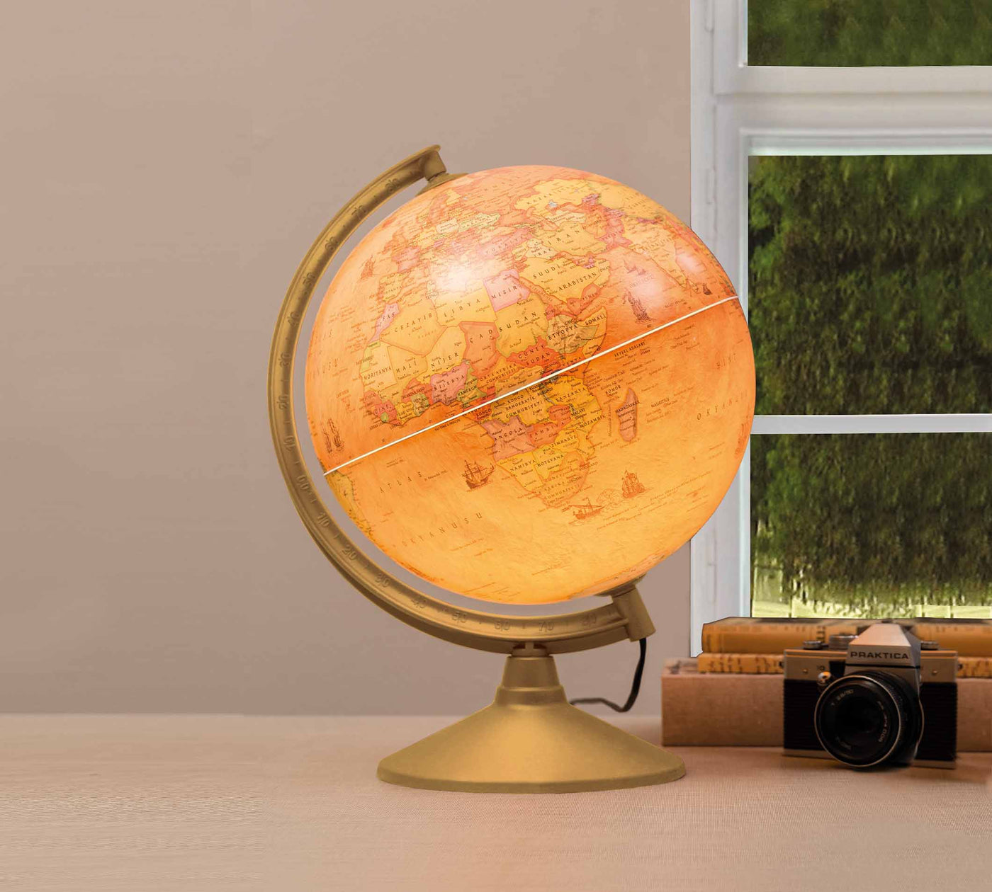 World Sphere With Light